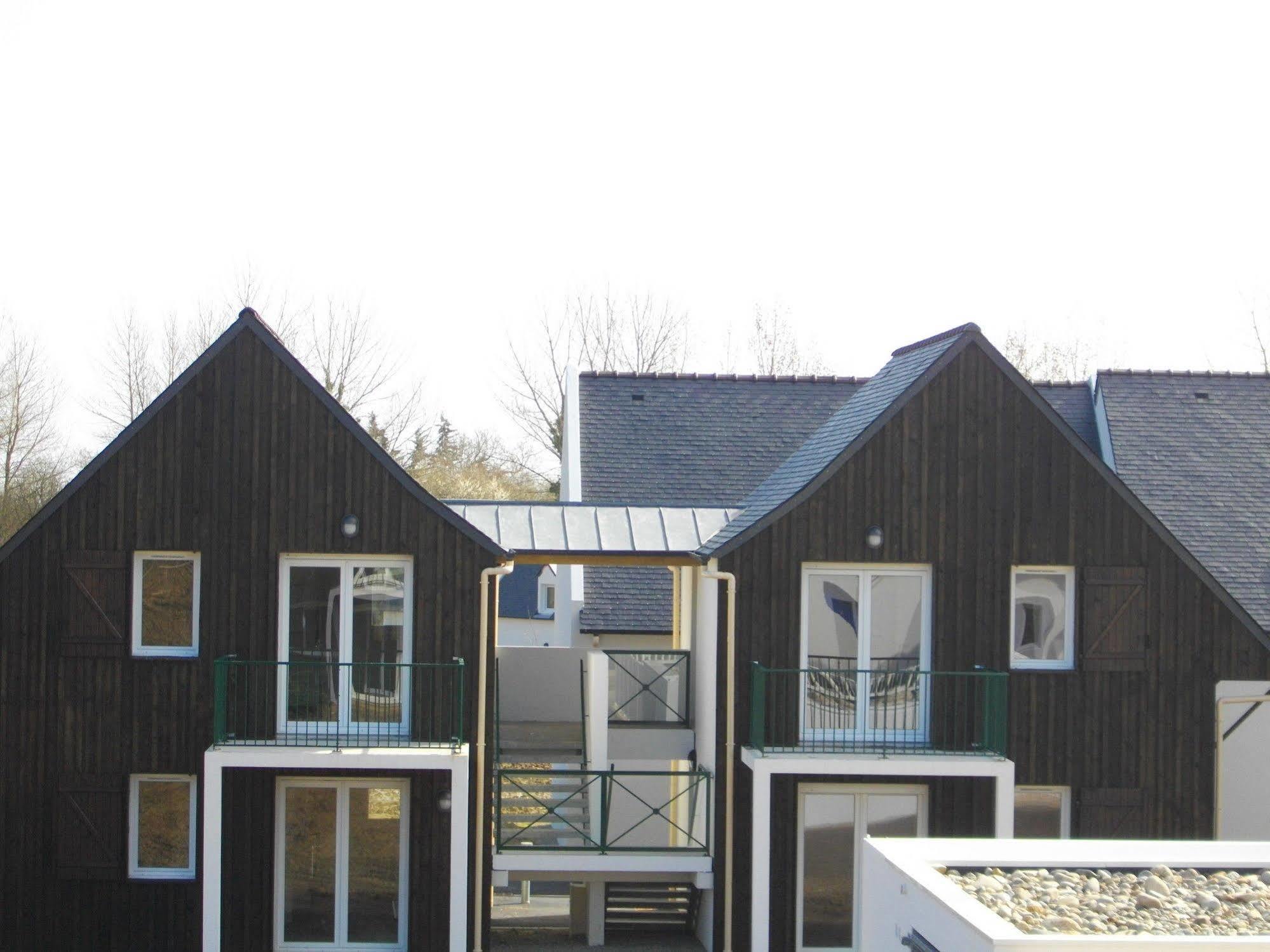 Residence Nemea Les Roches Saint-Pol-de-Léon Exteriör bild